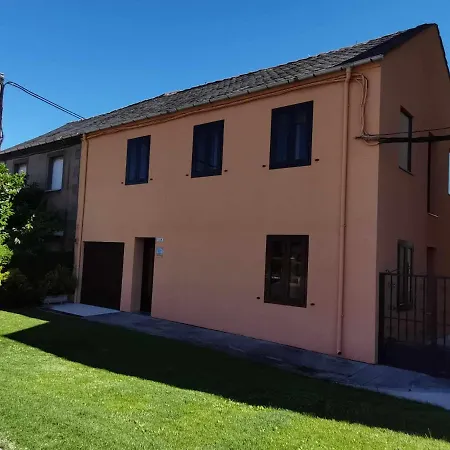 펜션 Casa Carreira Bierzo